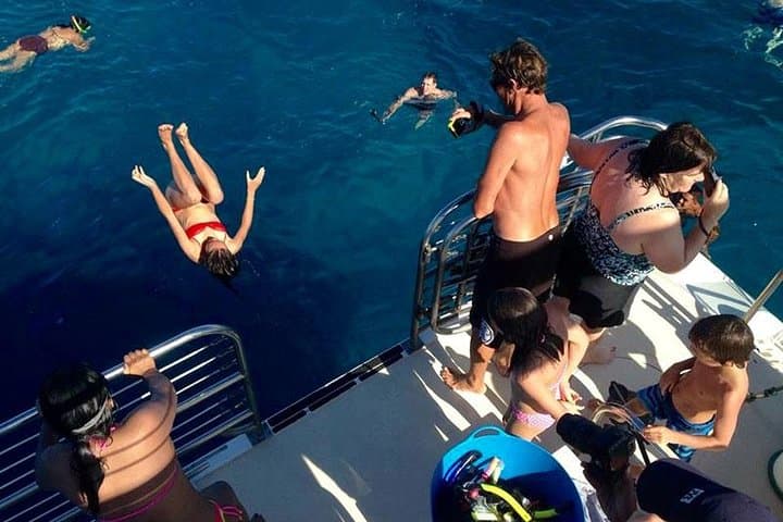 Exploring Kauai’s Na Pali Coast: Morning Snorkel Adventure on the Lucky Lady photo 3