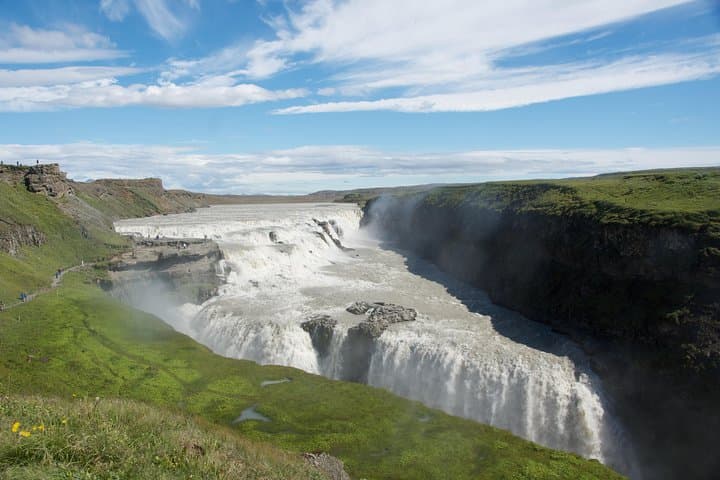 Golden Circle & Secret Lagoon Private Tour from Reykjavik — Full-Day Geology, Geysers and Hot Springs photo 3