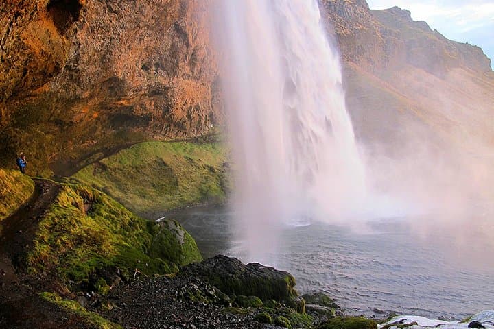 Jokulsarlon Glacier Lagoon & South Coast Private Tour from Reykjavik — Full-Day Guide photo 3