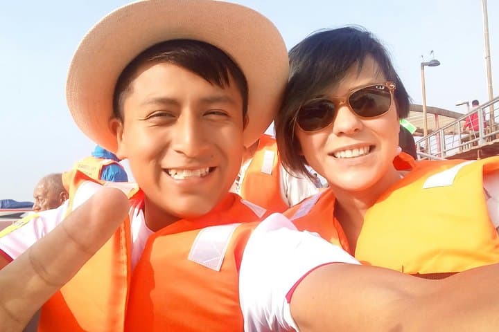 Paracas to Huacachina: Ballestas Islands & Dune-Surfing Private Day Tour photo 6