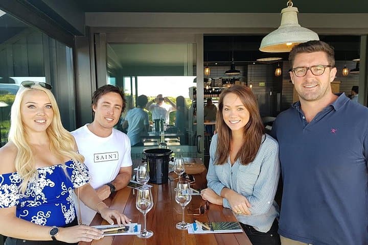 Full-Day Marlborough Catamaran Cruise and Wine Tour from Picton photo 2