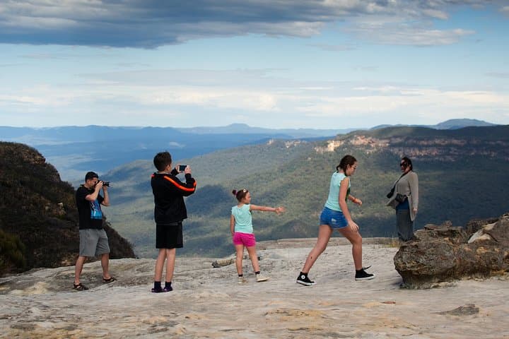 Blue Mountains Insider Day Tour from Sydney — Jamison Valley Walks, Wildlife & Hidden Lookouts photo 4