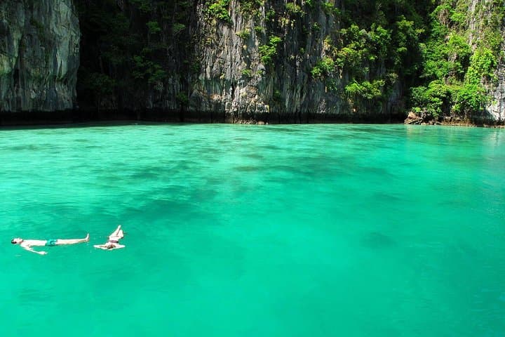 Earlybird Phi Phi Speedboat: Sunrise Tour from Phuket photo 6