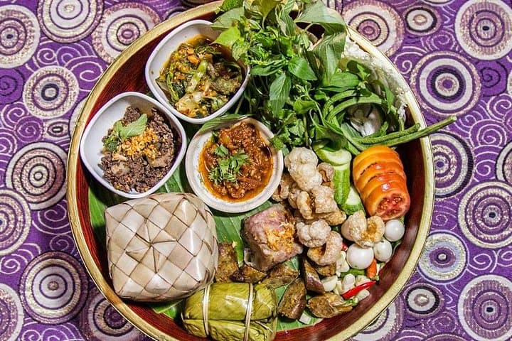 Chiang Mai Ping River Dinner Cruise: Evening Thai Set-Menu Boat Experience photo 6