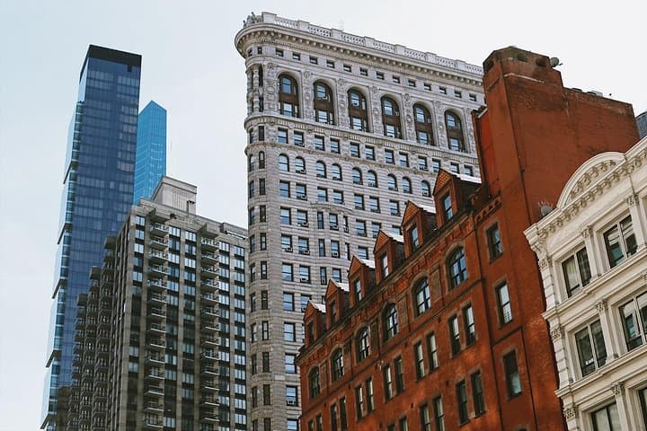 Midtown Manhattan Semi-Private Guided Walking Tour — History, Architecture & Landmarks photo 4