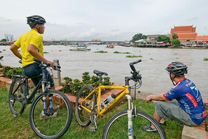 Cycling Koh Kret: Mon Pottery, Paddy Fields & Pad Thai from Bangkok photo 2