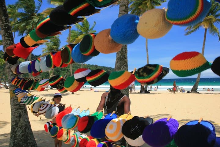 Maracas Beach Day Trip: North Coast Drive, Swim & Famous Bake-and-Fish photo 3