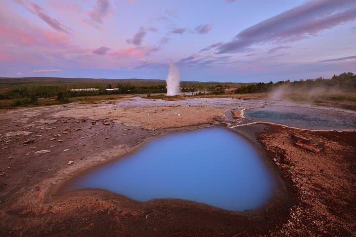 Midnight Sun Golden Circle Tour from Reykjavik — Gullfoss, Geysir & Thingvellir by Minibus photo 4