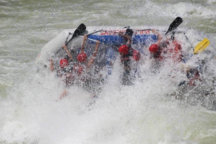 Zambezi White-Water Rafting: Batoka Gorge Full-Day Adventure photo 3