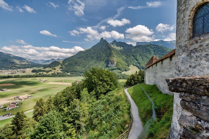 Gruyères Day Trip from Geneva: GoldenPass Train, Chocolate & Cheese Tasting photo 5