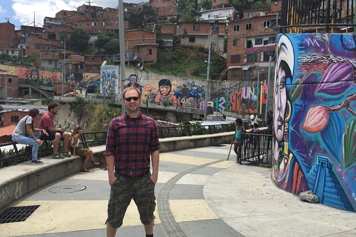 Medellín Full-Day City Tour: Botero Plaza, Comuna 13 & Arví Natural Reserve photo 6