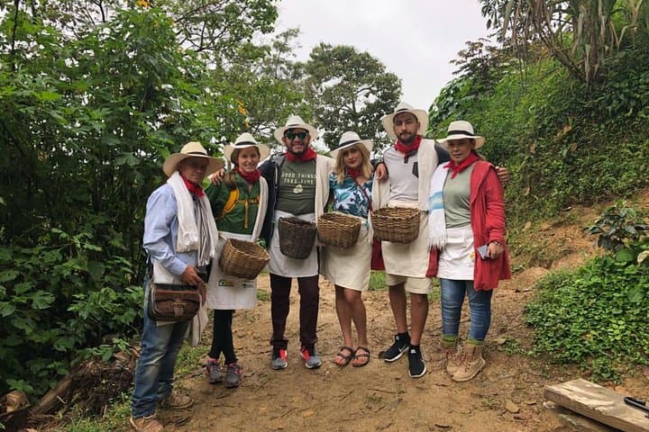 Medellín Villages, Guatapé & Coffee Farm — 6-Night Guided Tour