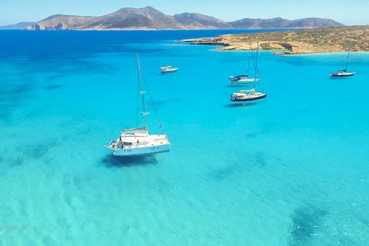 All-Inclusive Catamaran Day Cruise Around Naxos & the Small Cyclades photo 4