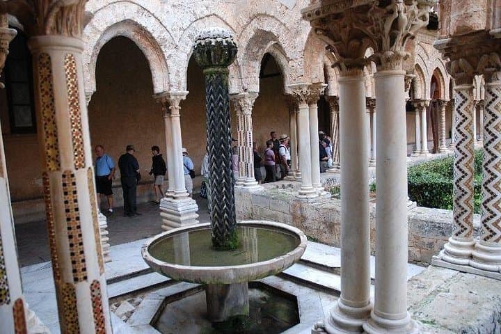 Monreale and Palermo Day Trip from Cefalù — Cathedral Marvels & Street Food Tasting photo 4
