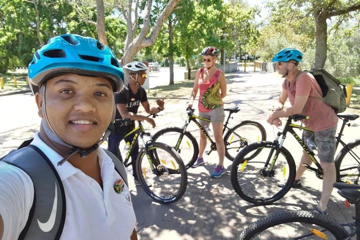 Pedaling Stellenbosch: A Guided Bike Tour Through Vineyards, History, and Jonkershoek Valley photo 6
