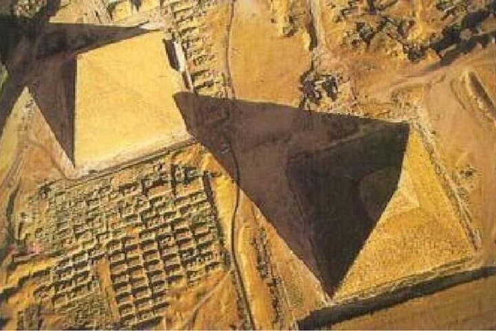 Cairo Stopover: Pyramids, Egyptian Museum & Khan El-Khalili in a Day photo 3