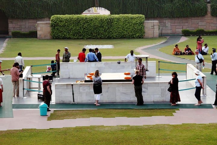 Golden Triangle Luxury Private Tour from Delhi: Taj Mahal, Agra Fort & Jaipur in 5 Days photo 5