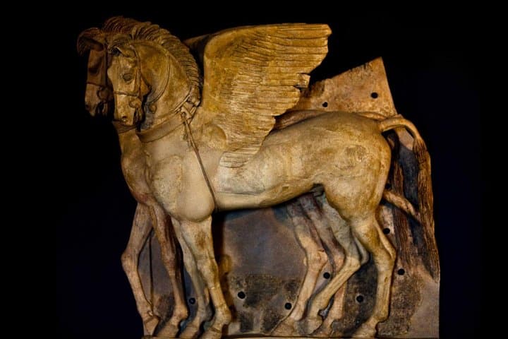 Tarquinia Etruscan Necropolis Day Trip from Civitavecchia – UNESCO Tombs & Museum photo 3