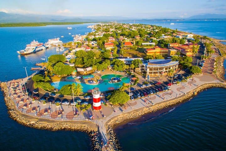 Tarcoles River Crocodile Safari & Puntarenas Cultural Tour