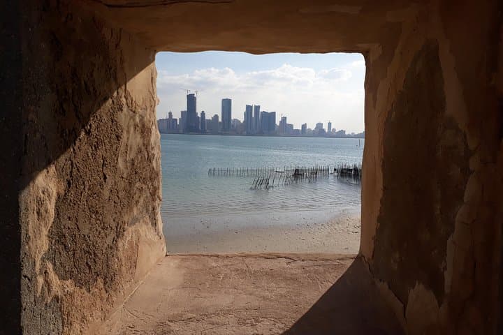 Private Bahrain Sightseeing Tour: Manama, Dilmun Burial Mounds & Cultural Highlights photo 1