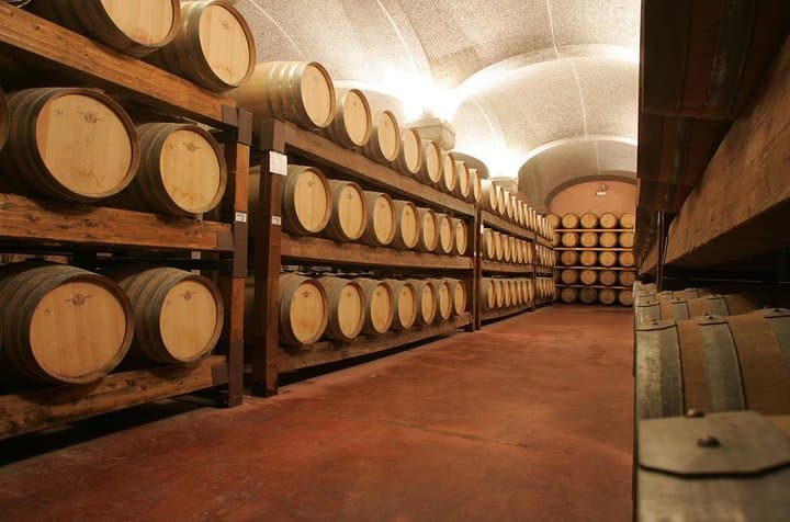 Cagliari Wine & Cheese Shore Excursion: Private Tasting in Serdiana