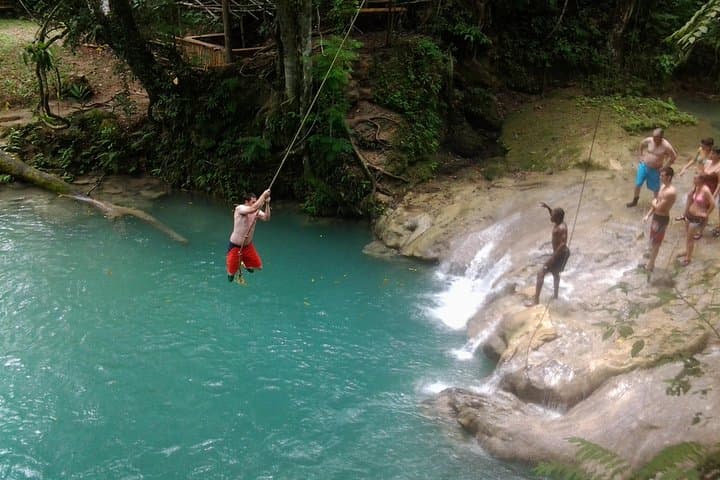 Half-Day Dunn's River Falls, Blue Hole & White River Tubing from Ocho Rios