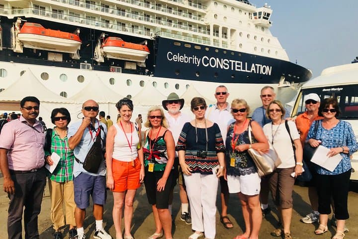 Houseboat Lunch and Fort Kochi Shore Excursion — Backwaters, Chinese Nets & Colonial Sights