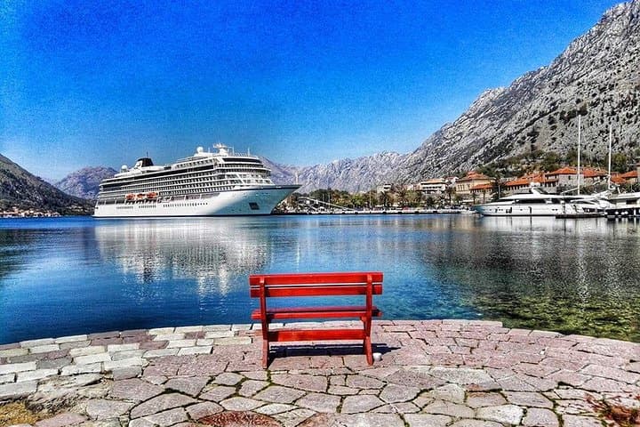 Explore Kotor Old Town: 60-Minute Walking Tour of Montenegro's Bay photo 4