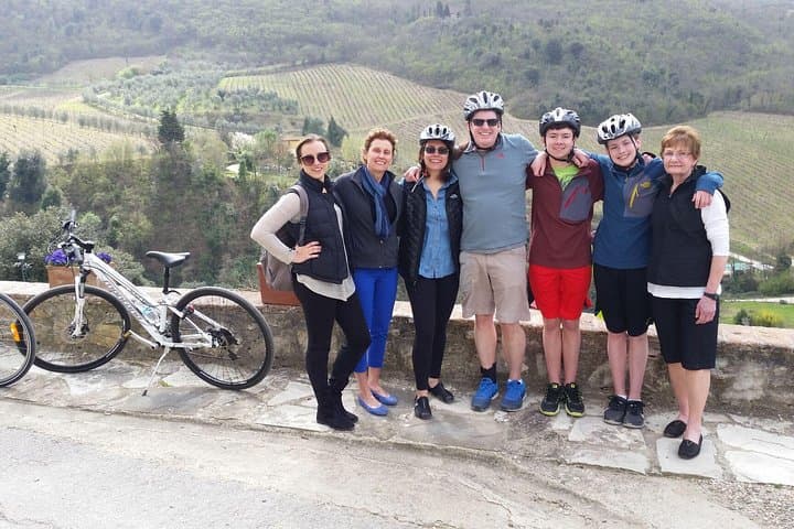 Full-Day Tuscan Countryside Bike Tour: Wine, Hills & Olive Groves photo 4