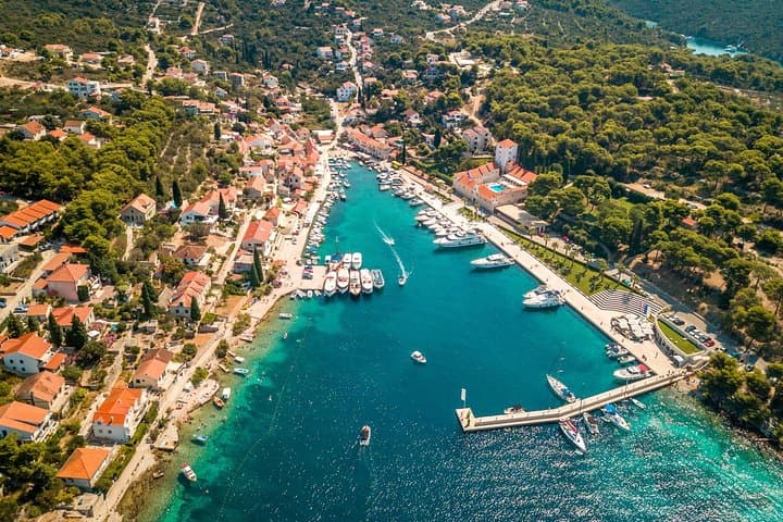 Half-Day Blue Lagoon & 3-Island Boat Tour from Split — Snorkel, Swim, Taste Dalmatia photo 2