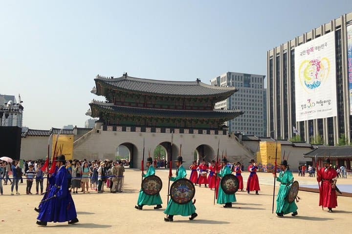 Private Incheon Cruise Shore Excursion: 7–8 Hour Seoul Highlights Tour photo 2