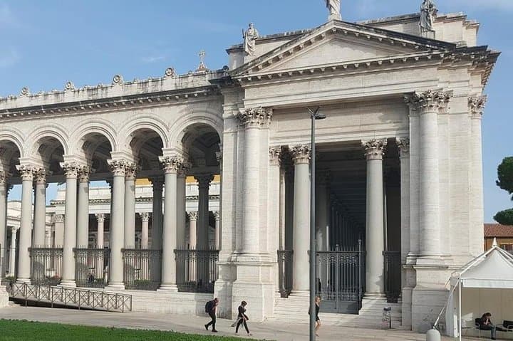 Private Rome Shore Excursion from Civitavecchia – 9‑Hour Highlights Tour photo 4