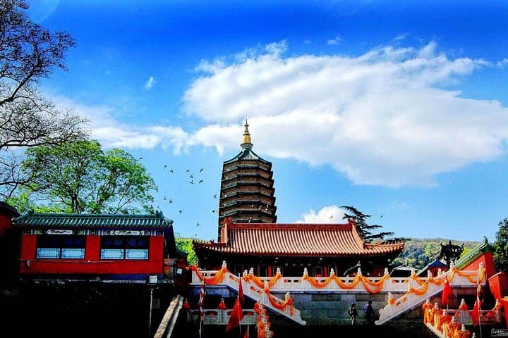 Beijing Badachu Park Private Day Tour: Temples, Hikes & Vegetarian Lunch photo 3