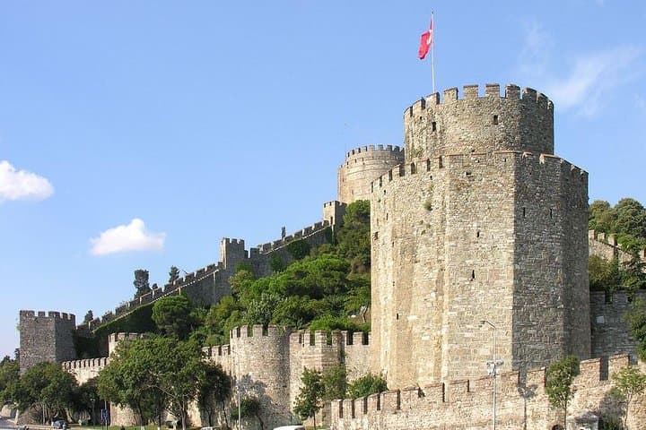 Afternoon Bosphorus Cruise, Golden Horn Coach Tour & Pierre Loti Cable Car photo 2