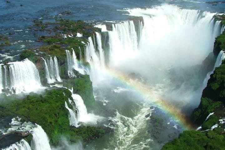 Explore Iguassu Falls & Parque das Aves: Brazilian-Side Private Tour from Puerto Iguazú photo 6