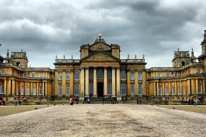 Blenheim Palace Guided Tour: Explore the Churchill Estate, State Rooms & Gardens photo 3