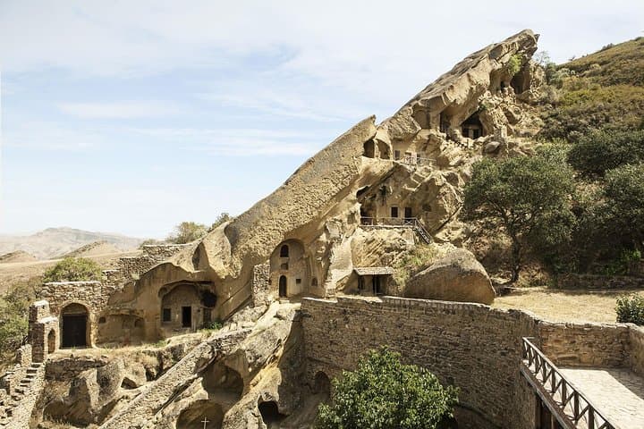 Kakheti Day Tour: David Gareji Monastery, Sighnaghi & the Rainbow Mountains photo 2