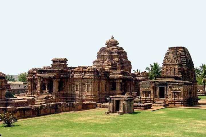 Badami Aihole Pattadakal Day Tour from Hospet — Chalukya Temple Circuit photo 2