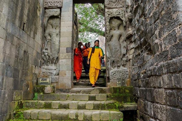 Kangra Day Trip from Dharamshala: Masroor Rock Temples, Kangra Fort & Brajeshwari