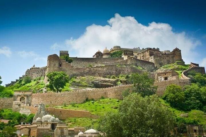Two-Day Udaipur Explorer: City Palace, Kumbhalgarh Fort & Ranakpur Temple photo 2
