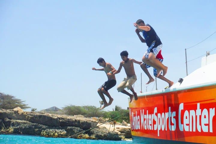 Arusun Catamaran Sail and Snorkeling — Palm Beach Aruba Day Cruise photo 4