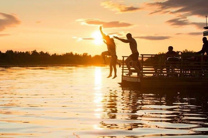 Midnight Sun Lakeside Sauna: Private Finnish Sauna & Swim Near Rovaniemi photo 3