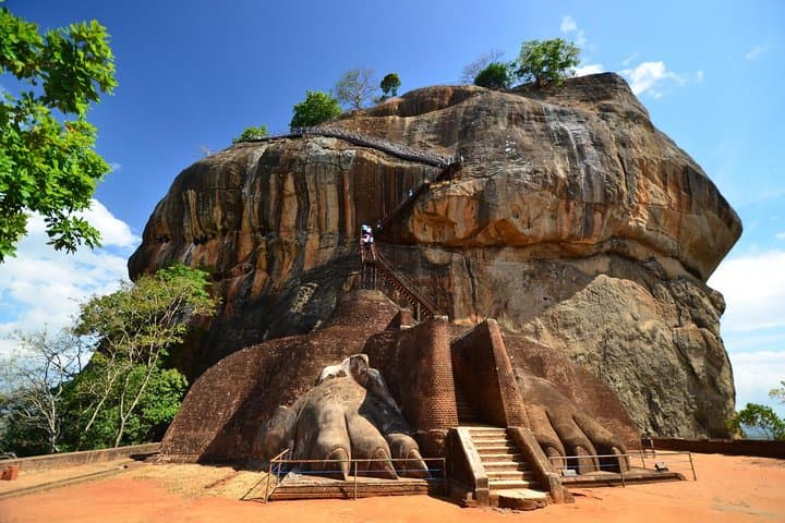 Sigiriya & Dambulla 2-Day Private Tour with Minneriya Safari — From Colombo photo 4