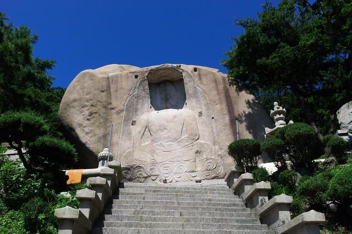 Half-Day Private Hike on Bukhansan with Korean Lunch & Traditional Sauna