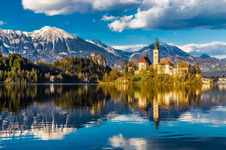 Private Day Tour: Ljubljana & Lake Bled from Zagreb photo 3