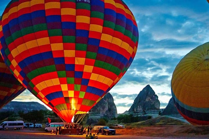 Sunrise Hot Air Balloon Ride Over Cappadocia — What to Expect & Practical Guide