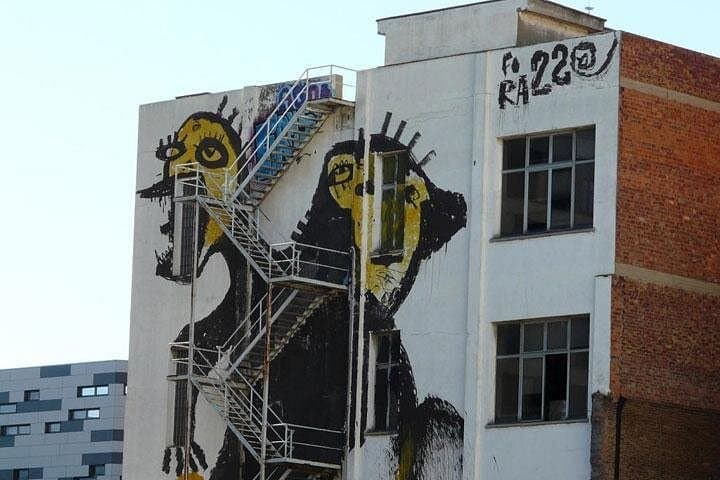 Barcelona Street Art Bike Tour — Poblenou Murals & Beach Ride photo 4