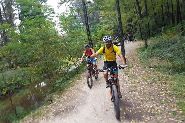 Two-Day Self-Guided E‑Bike Camino de Santiago: Valença to Santiago photo 2