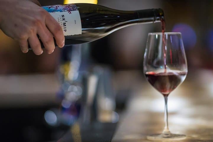 Full-Day Vancouver Private City Tour and Fraser Valley Wine Tasting