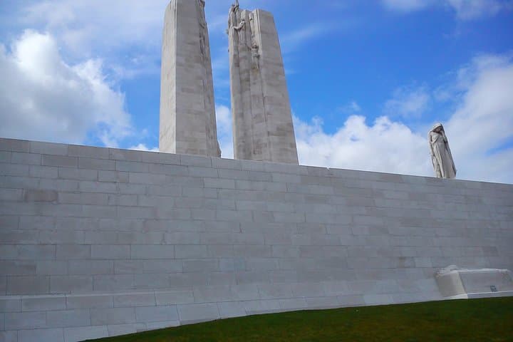Canadian Somme & Flanders Battlefield Tour — 2-Day from Lille or Arras photo 4